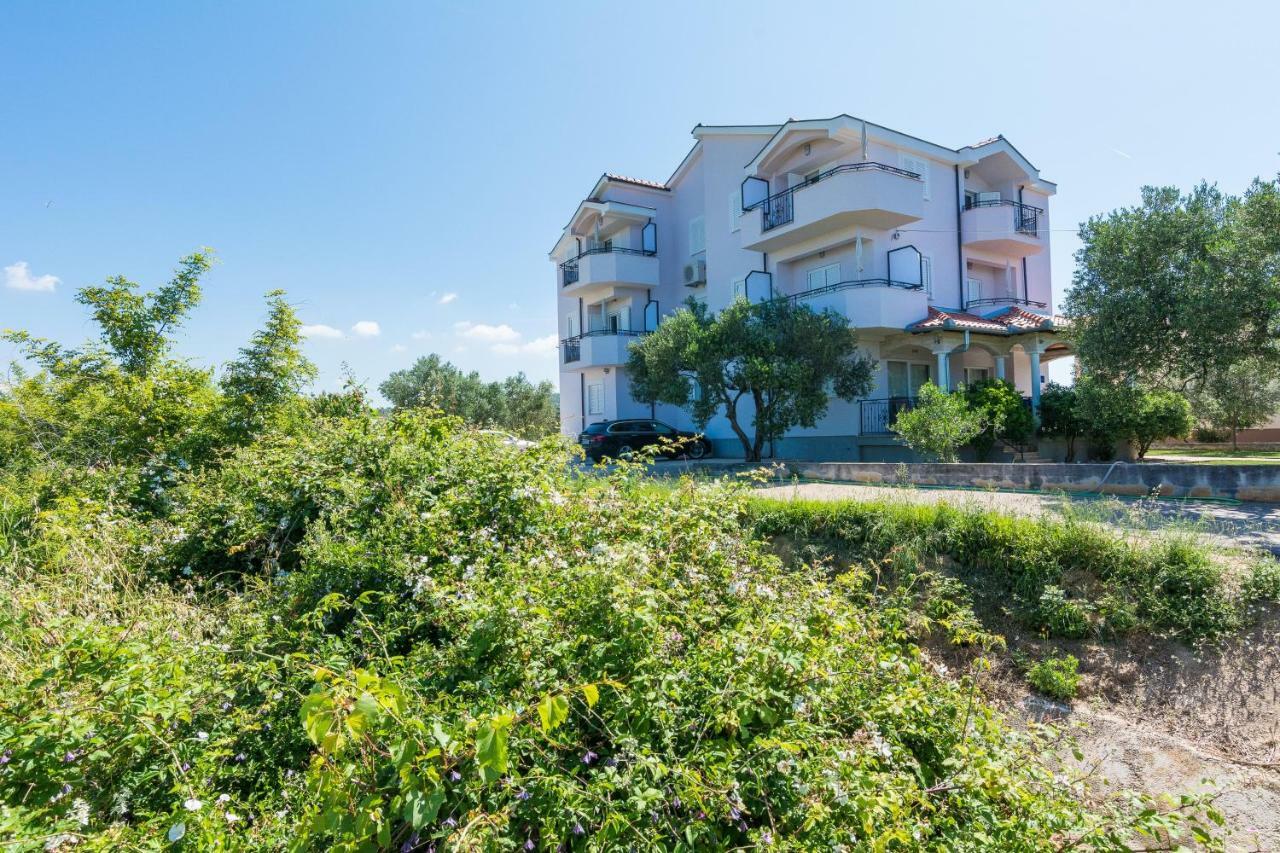 Apartments Feel Good Sukošan Exterior foto